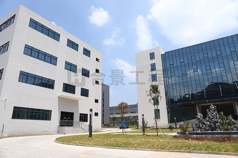 東莞盈灃科技有限公司工程緊鑼密鼓施工中，為迎接竣工全力奮戰！